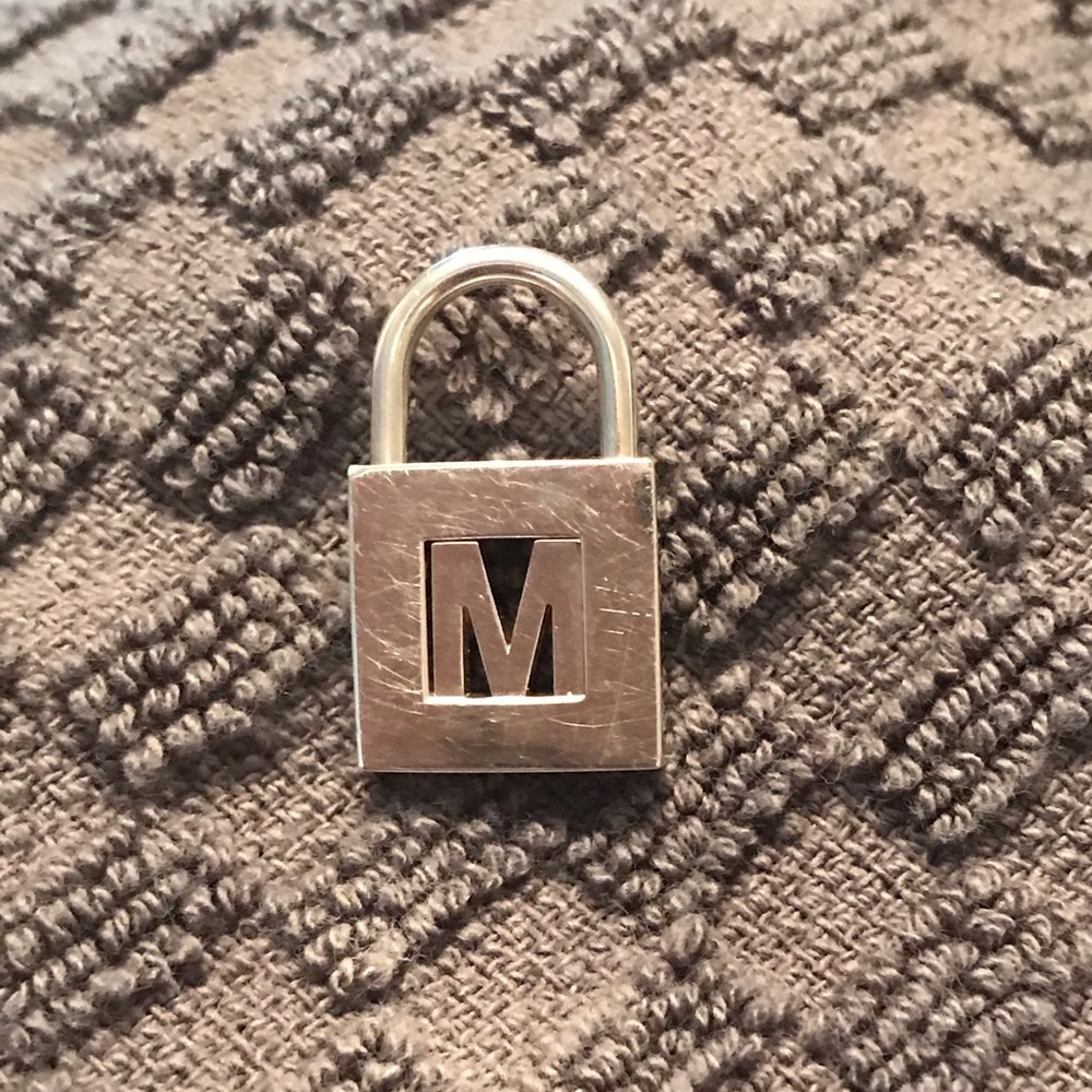 TIFFANY & CO CHARM